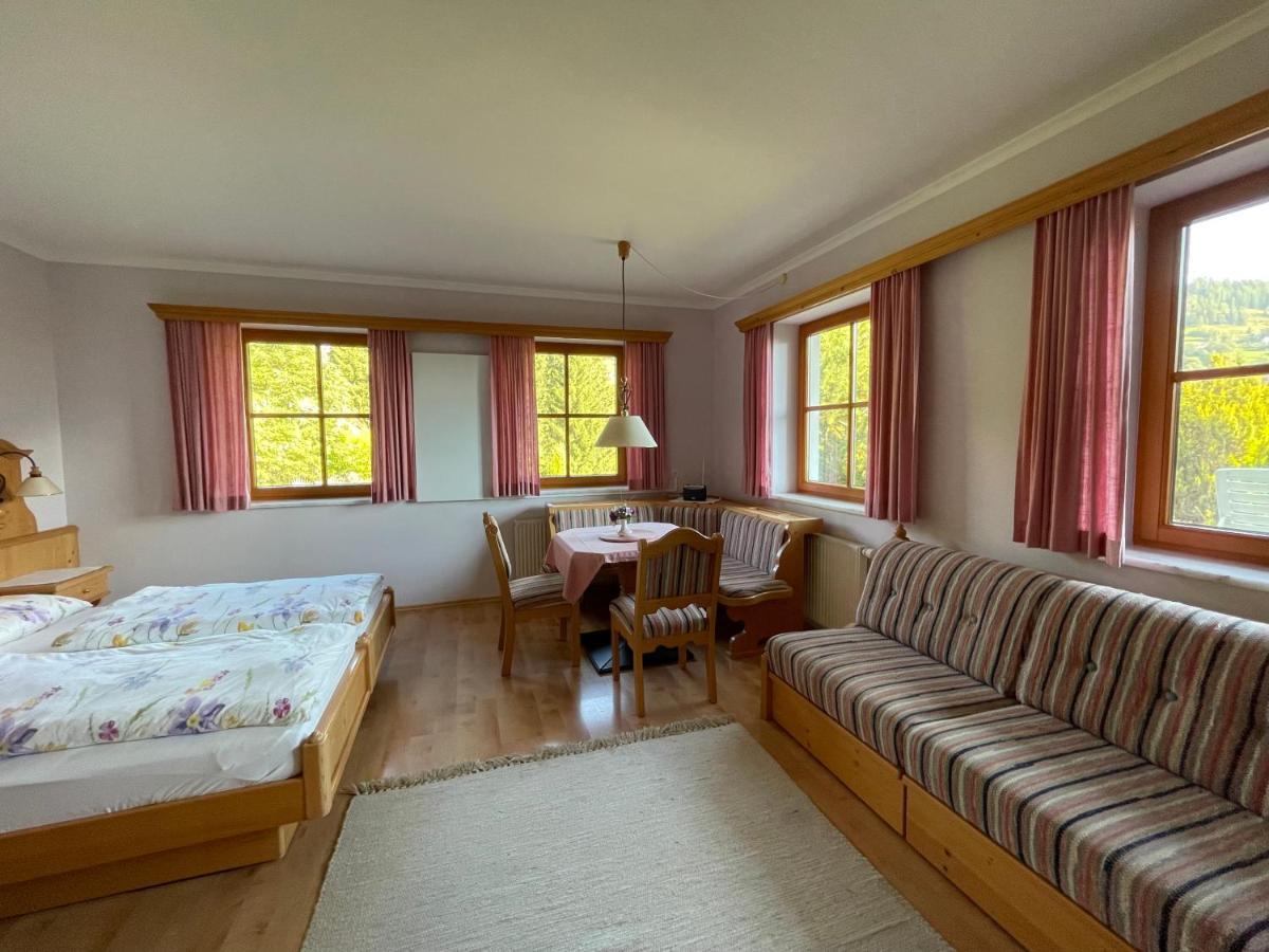 Ferienhaus Alpenblick Krakauschatten Exteriör bild