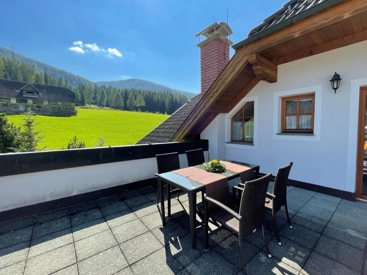 Ferienhaus Alpenblick Krakauschatten Exteriör bild