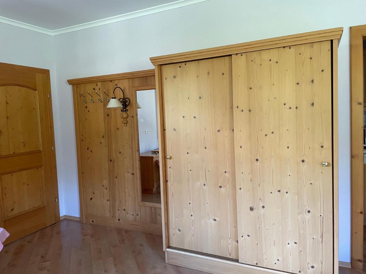 Ferienhaus Alpenblick Krakauschatten Exteriör bild